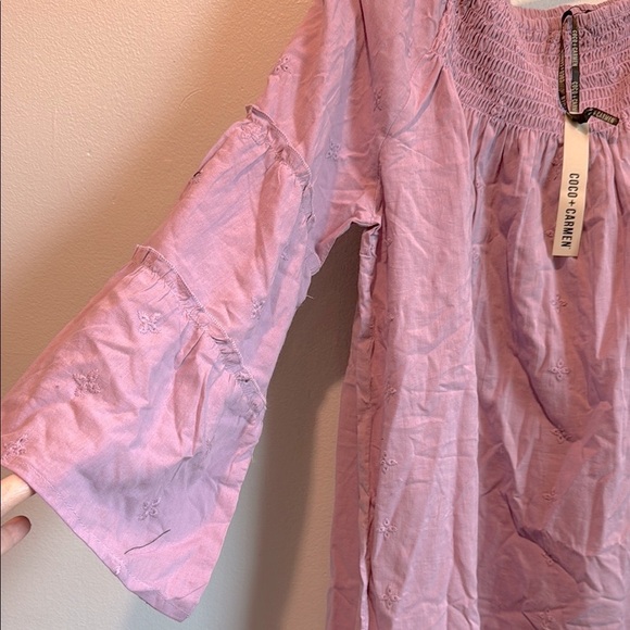 Coco + Carmen L / XL Women's Eyelet Cotton Lavender Smocked Top Bell Sleeves - Picture 6 of 7